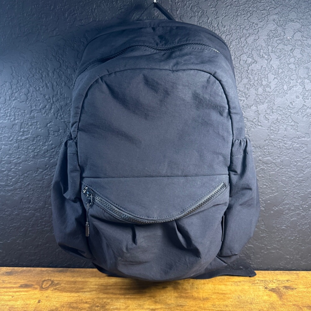Athleta Kinetic Black Nylon Backpack Padded Laptop Sleeve Womens One Size